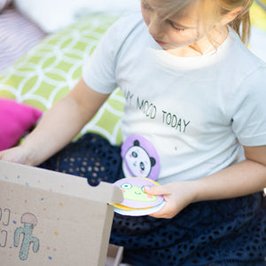 
                  
                    Lade das Bild in den Galerie-Viewer, &amp;#39;My Mood Today&amp;#39; T-Shirt | weiß
                  
                