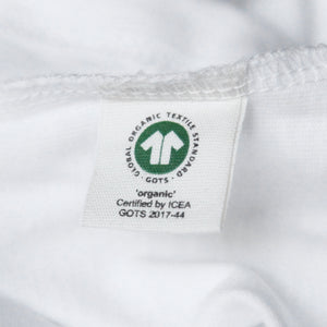 
                  
                    Lade das Bild in den Galerie-Viewer, T-Shirt mit individuellem Text | weiß
                  
                